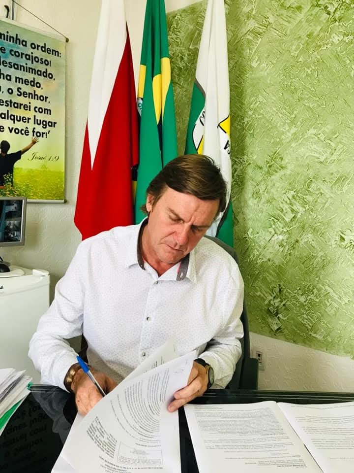 Câmara de Brasil Novo aprova contas do ex-prefeito Alexandre Lunelli referentes a 2019 e 2020